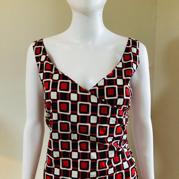 NWOT!!!  LIN SHAN Li NEW YORK BLACK RED & WHITE GEOMETRIC DRESS SIZE 12 - Picture 4 of 5